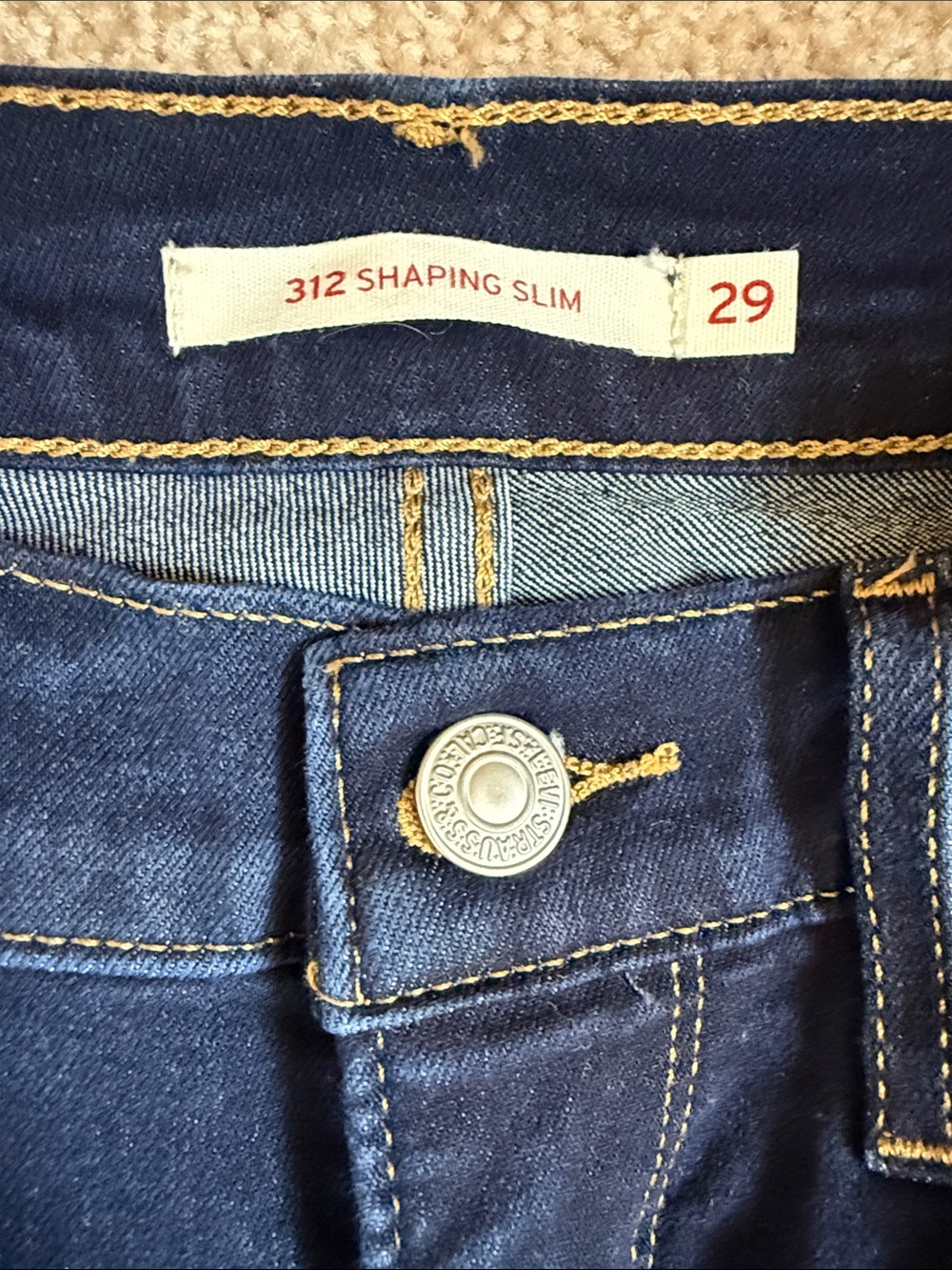Levi’s Ladies 312 Shaping Slim Deep Indigo Dark Wash Jeans.  Size W29 L32 - Picture 2 of 10